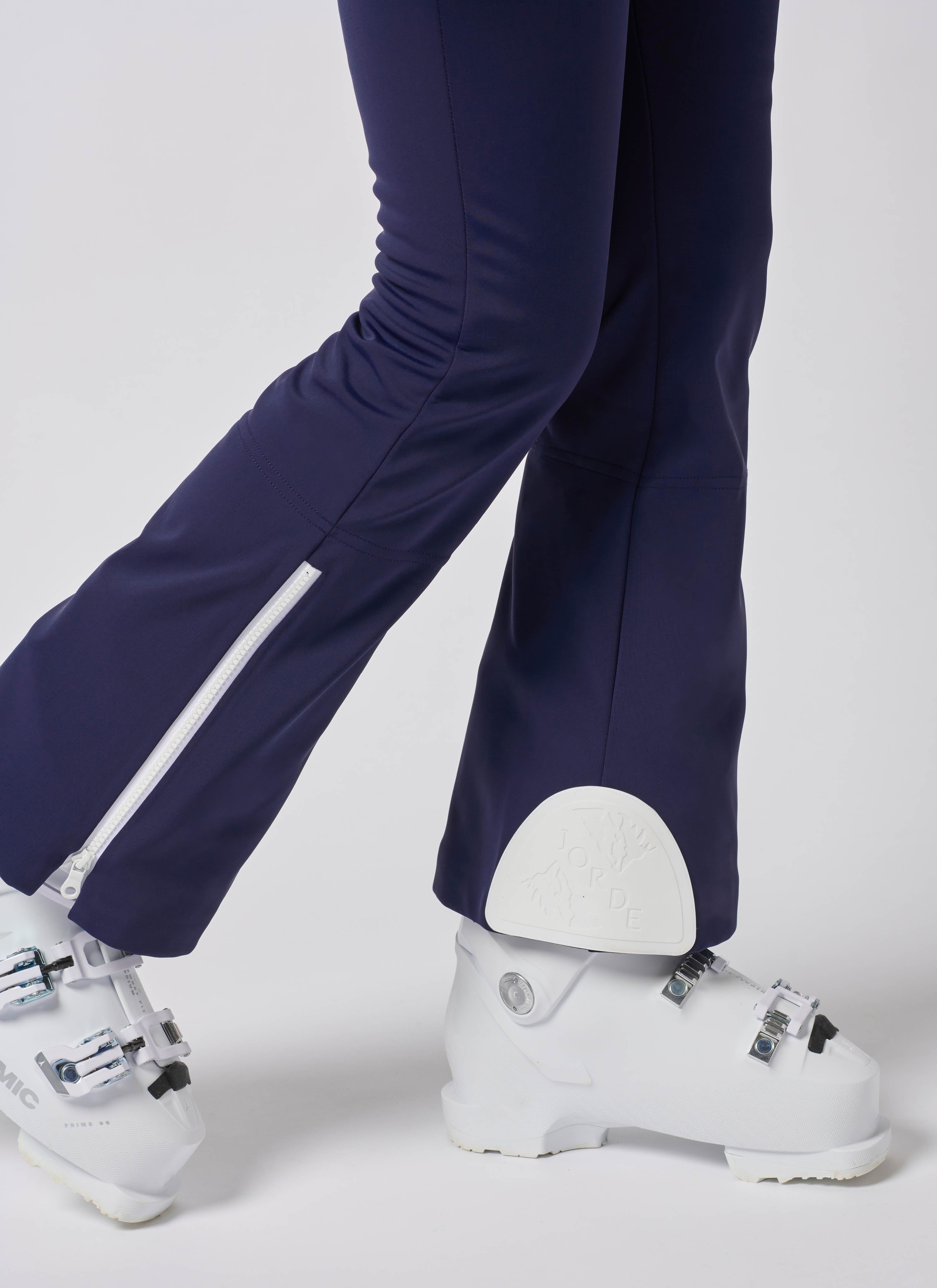 Lennon Softshell Pant in Ink