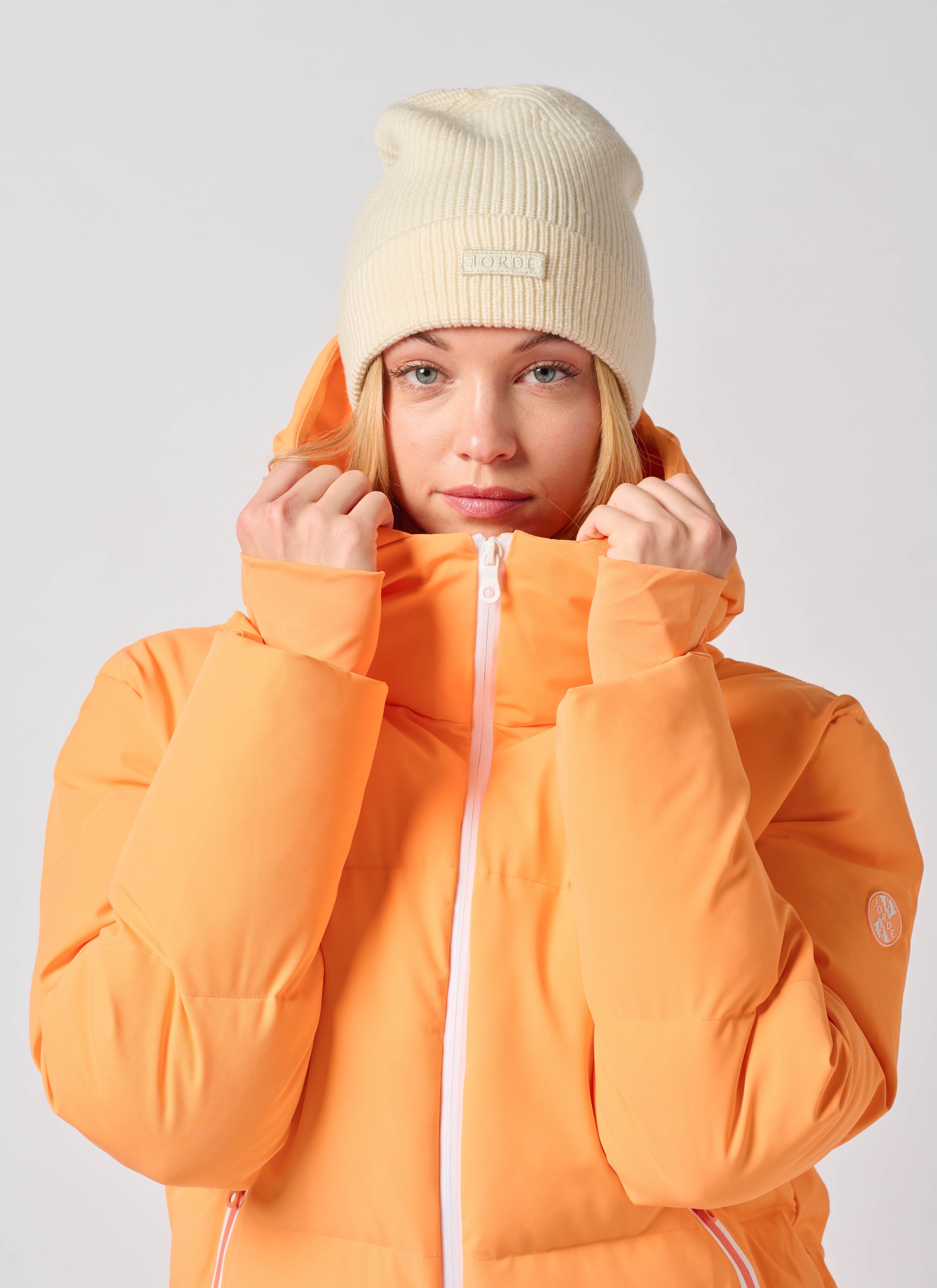 Poppy Ski Jacket in Apricot